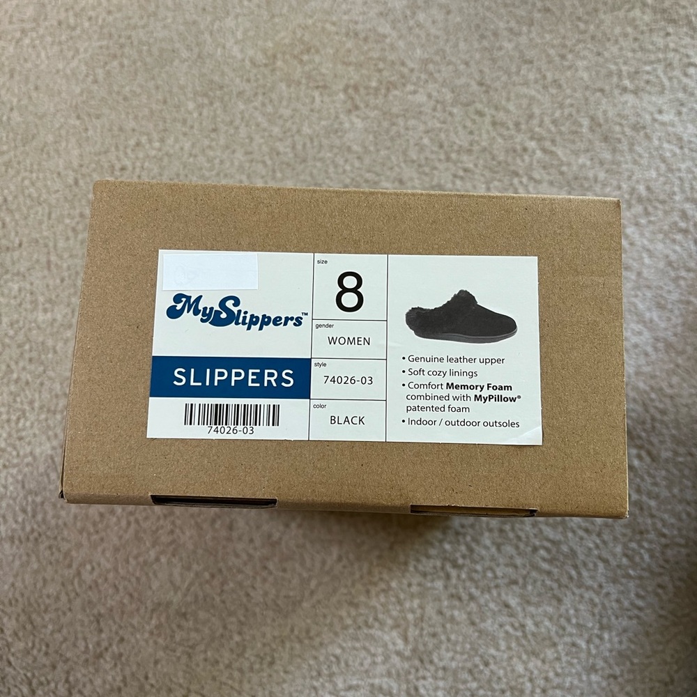 MySlippers black size 8